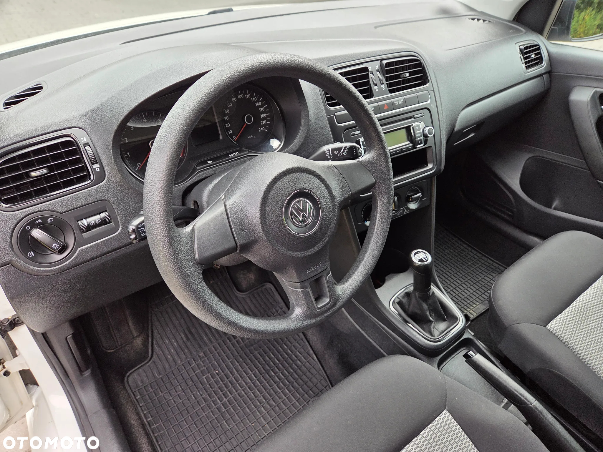 Volkswagen Polo 1.2 Entry - 13