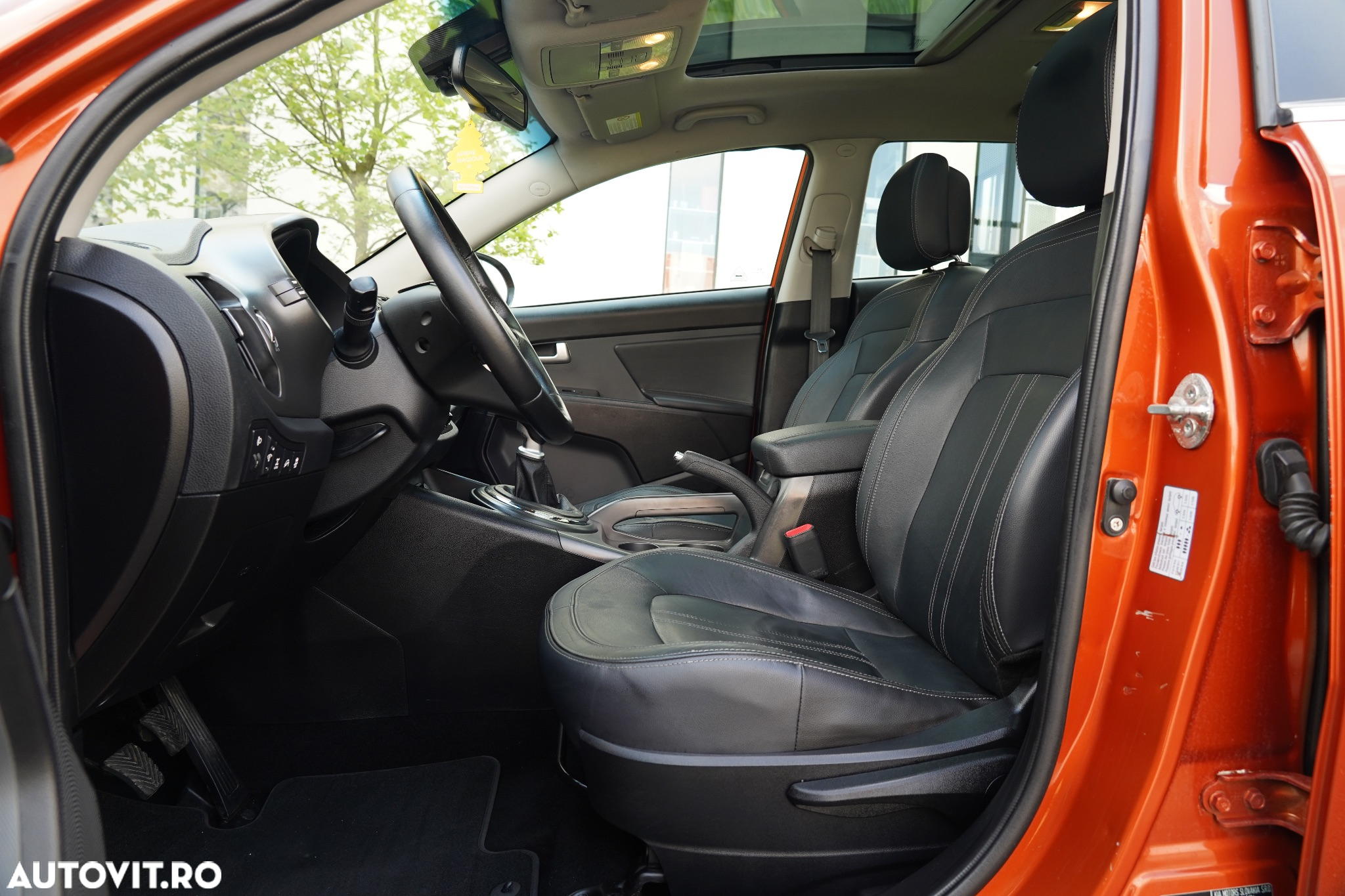 Kia Sportage 2.0 DSL MT 4x4 PREMIUM - 12