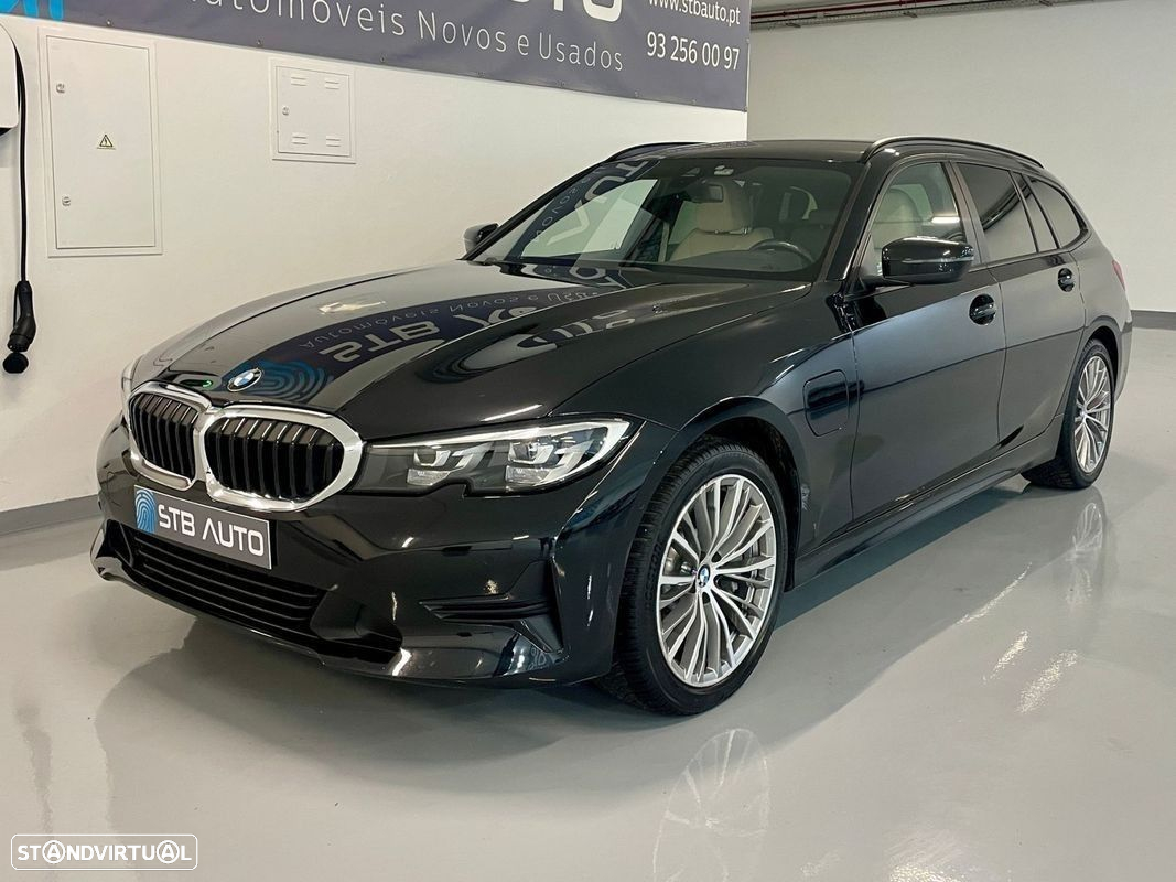 BMW 330 e Touring Pack M Auto - 43