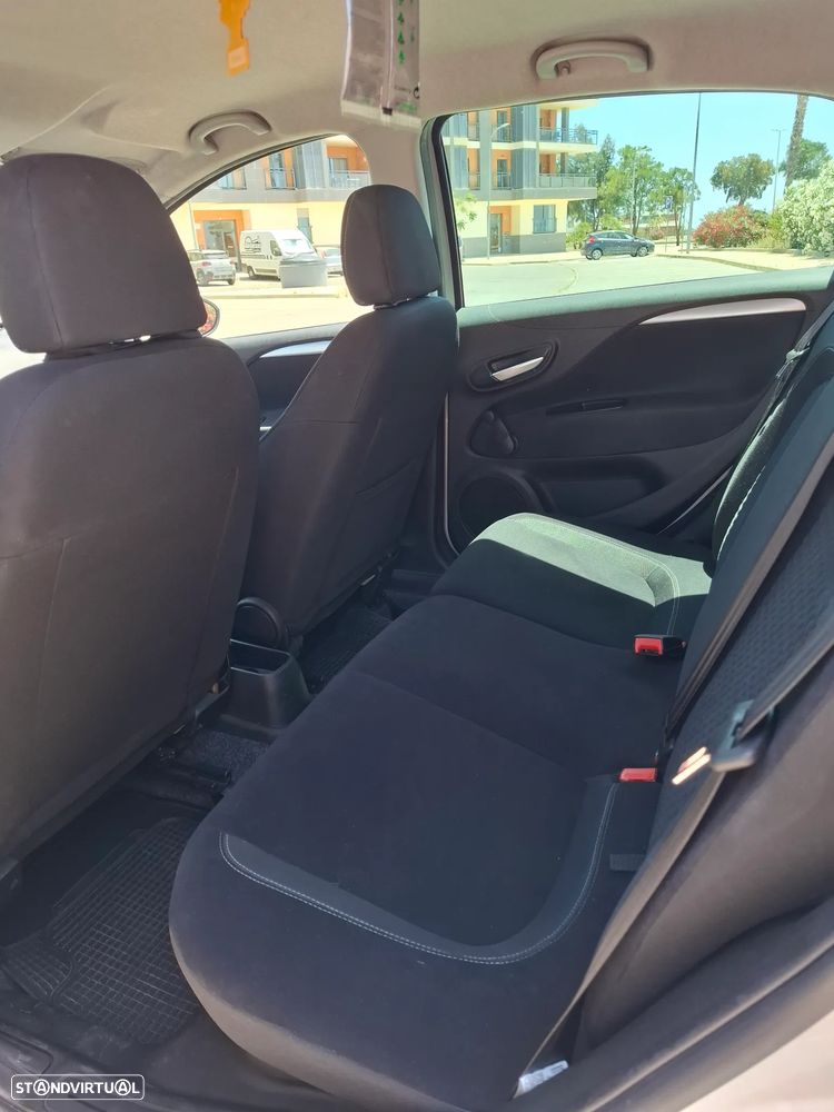 Fiat Punto 1.2 Lounge Start&Stop - 11