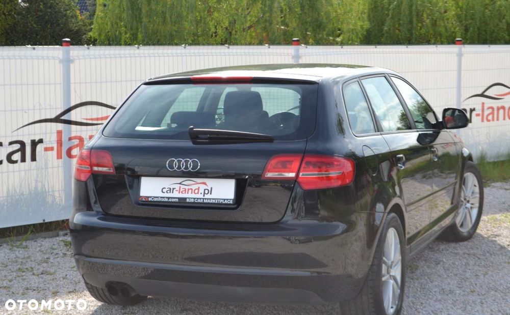 Audi A3 Sportback 1.8 TFSI Ambition - 10