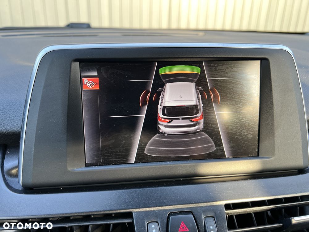 BMW Seria 2 218i GT - 14