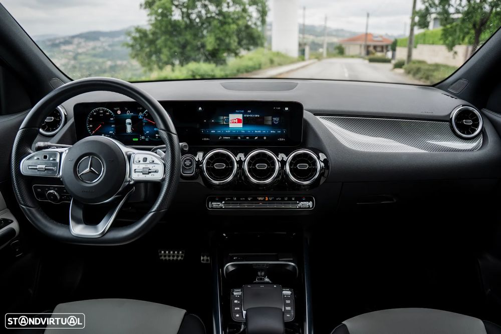 Mercedes-Benz GLA 250 e 8G-DCT AMG Line - 21