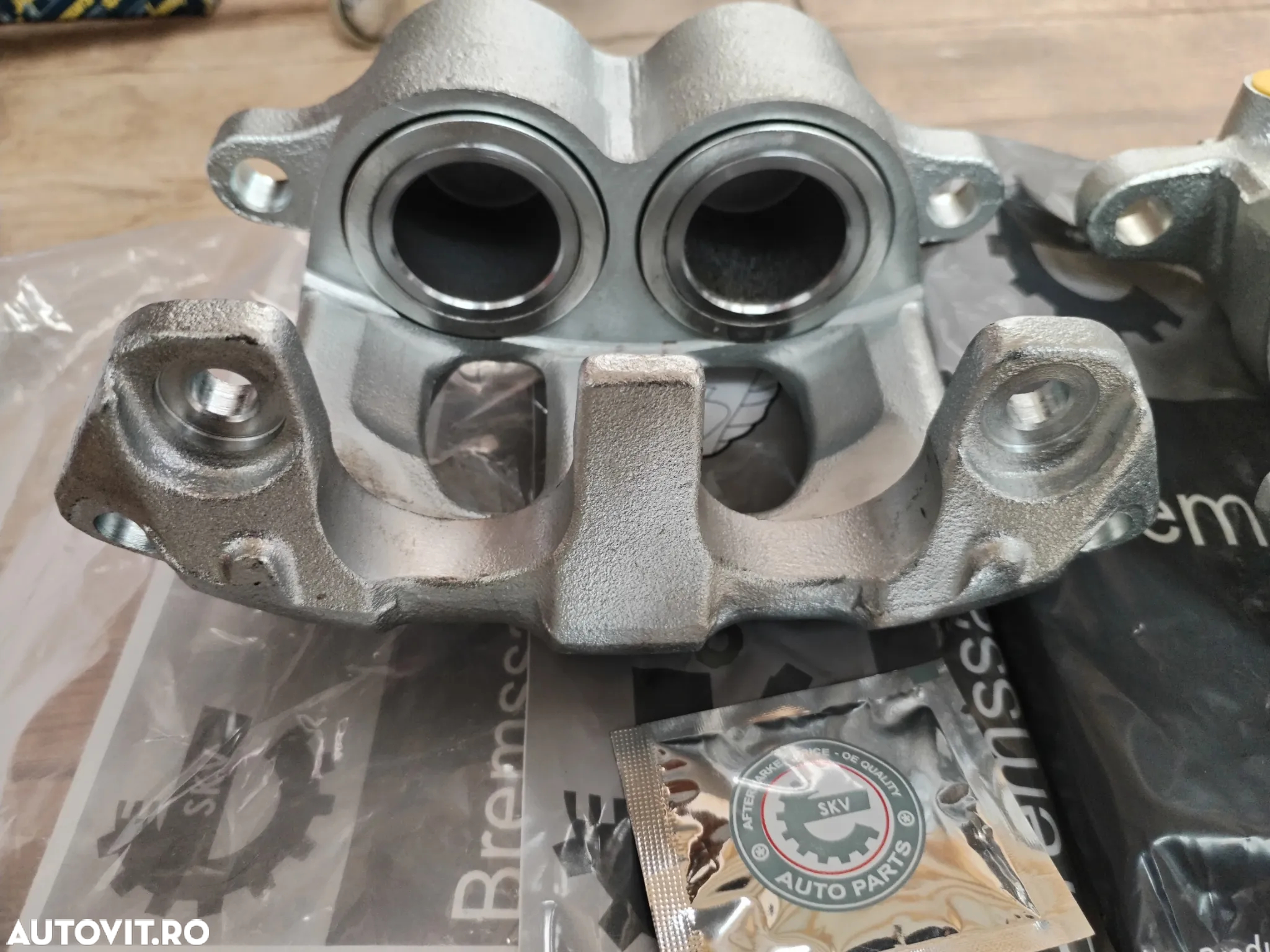 NISSAN ATLEON ECO-T L35 SISTEM FRANARE ETRIER NOU CULISANTE PLACUTE FURTUNE KIT REPARATIE ETRIERI PIESE ECO-L 35-08 35-09 EBRO - 19