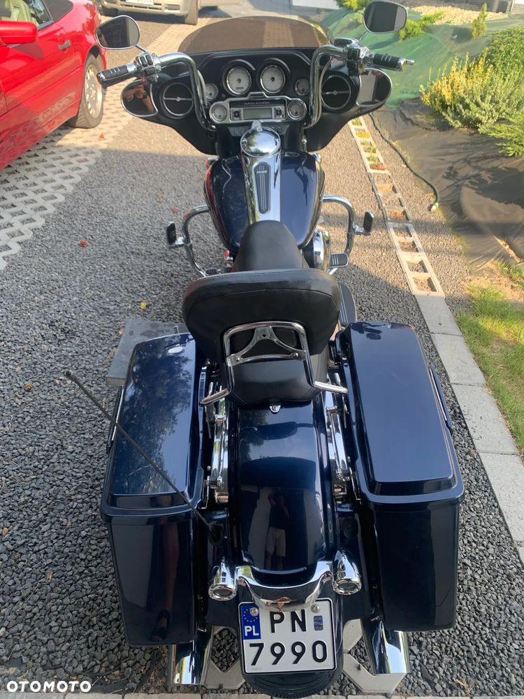 Harley-Davidson Touring Street Glide - 3