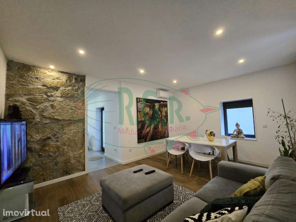 Moradia T2 (2 Suítes) Remodelada Valbom - A 5 min Freixo Porto - Grande imagem: 5/42