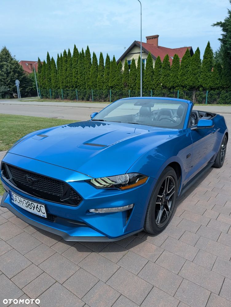 Ford Mustang - 1