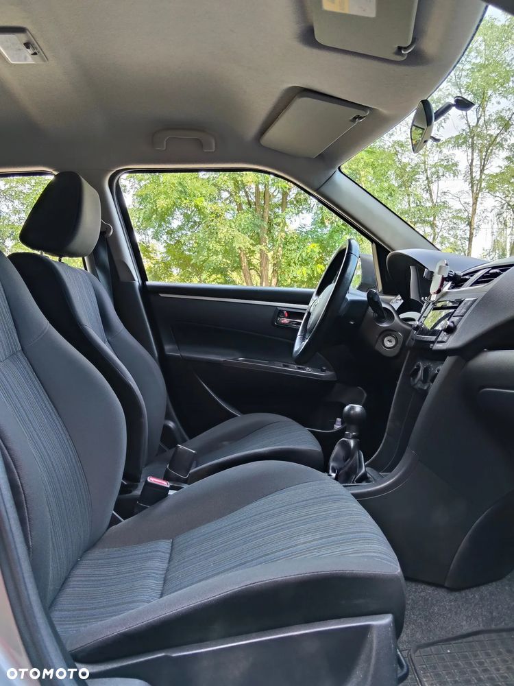 Suzuki Swift 1.2 Comfort Plus - 8