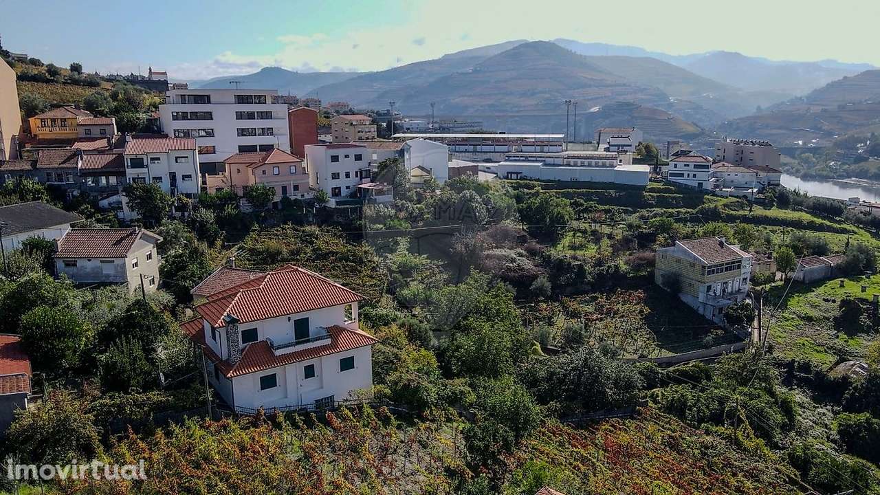 Moradia T5 para venda - Grande imagem: 5/7