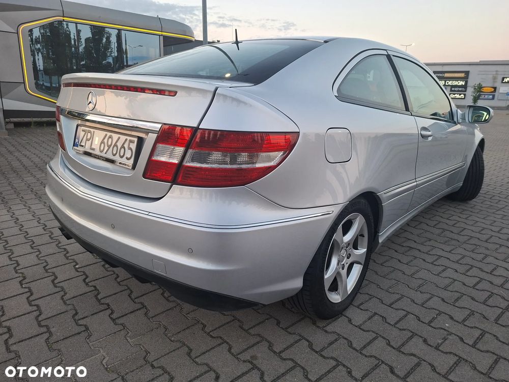 Mercedes-Benz CLC - 4