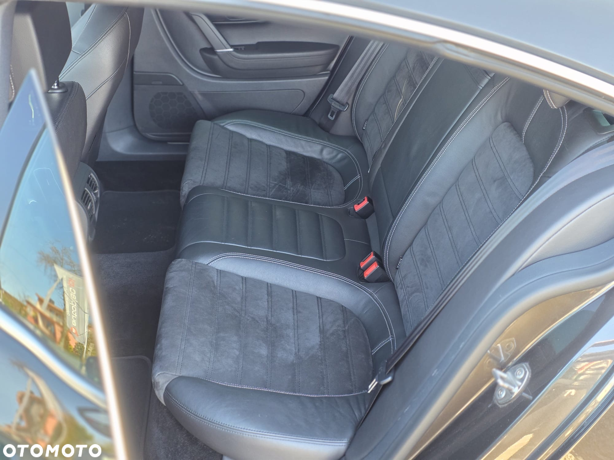 Volkswagen CC 2.0 TDI BlueMotion Technology DSG - 27
