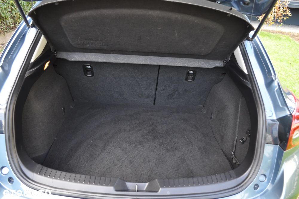 Mazda 3 SKYACTIV-D 105 Exclusive-Line - 12