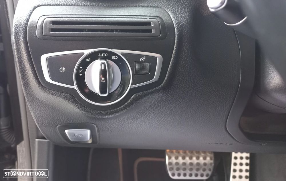 Mercedes-Benz C 220 d Coupe 9G-TRONIC AMG Line - 18