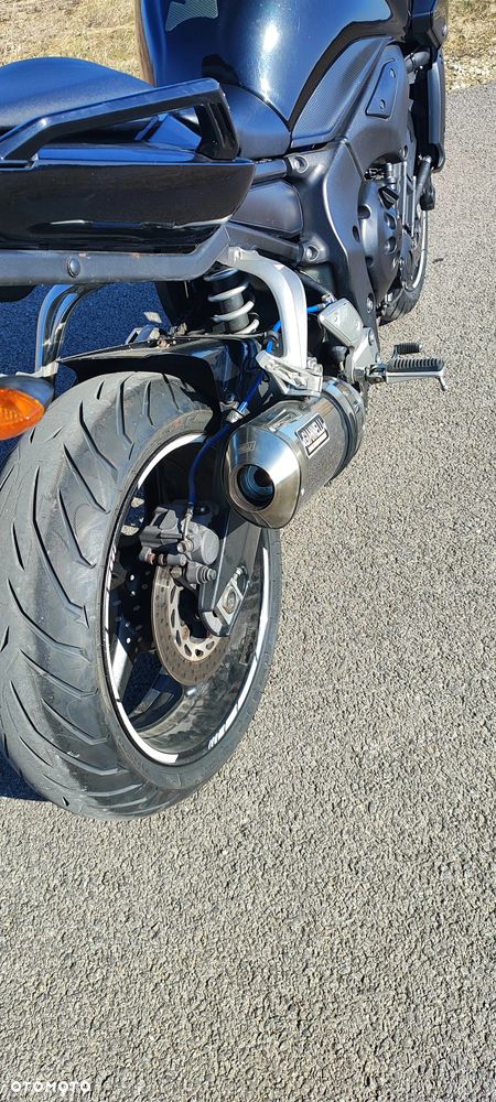 Yamaha FZ - 13