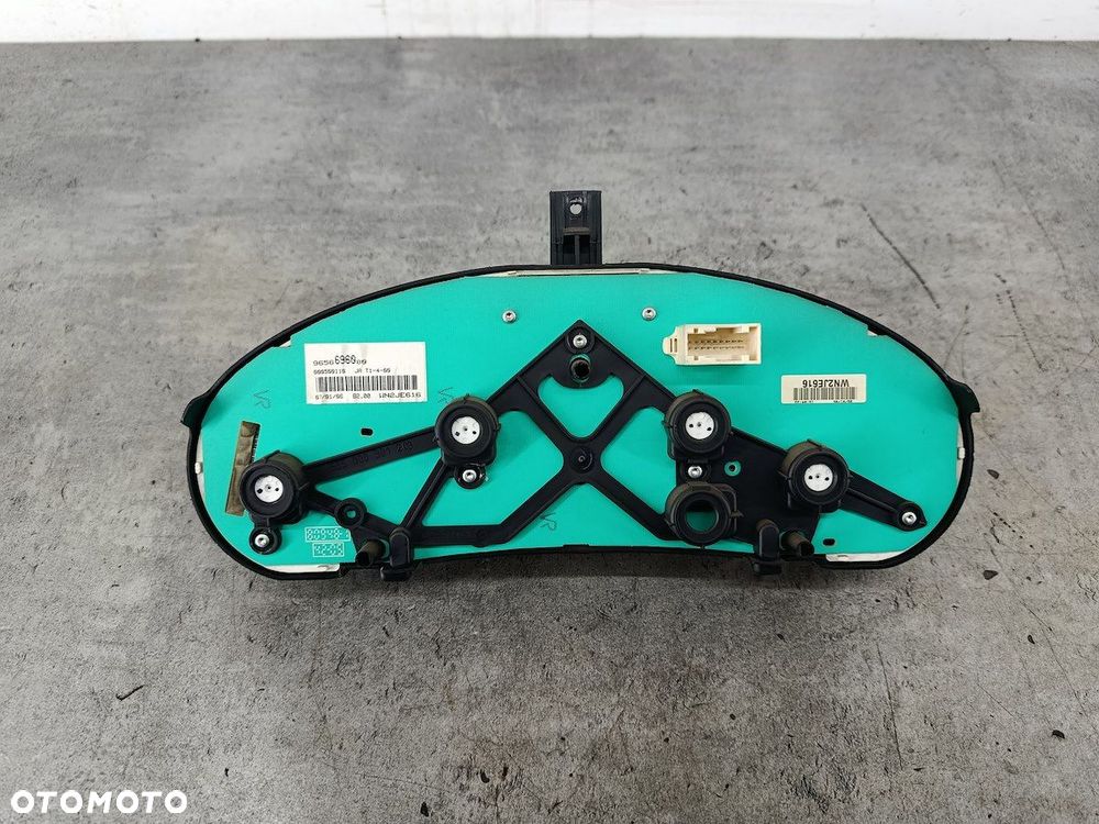 LICZNIK PEUGEOT 206 FL 9656696080 JAGER 1.4 HDI 70KM - 4