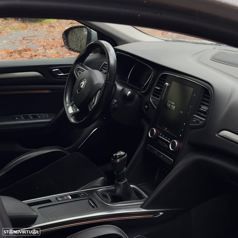 Renault Mégane ENERGY dCi 130 BOSE EDITION - 8