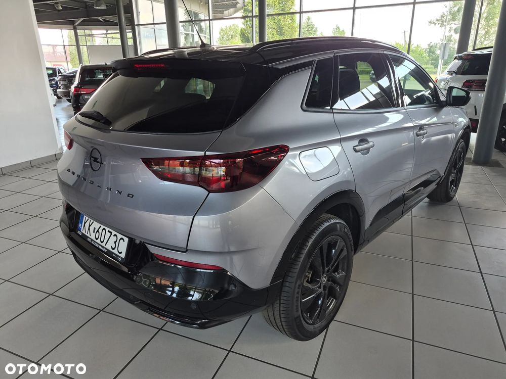 Opel Grandland X 1.2 T GPF Design Line S&S - 4
