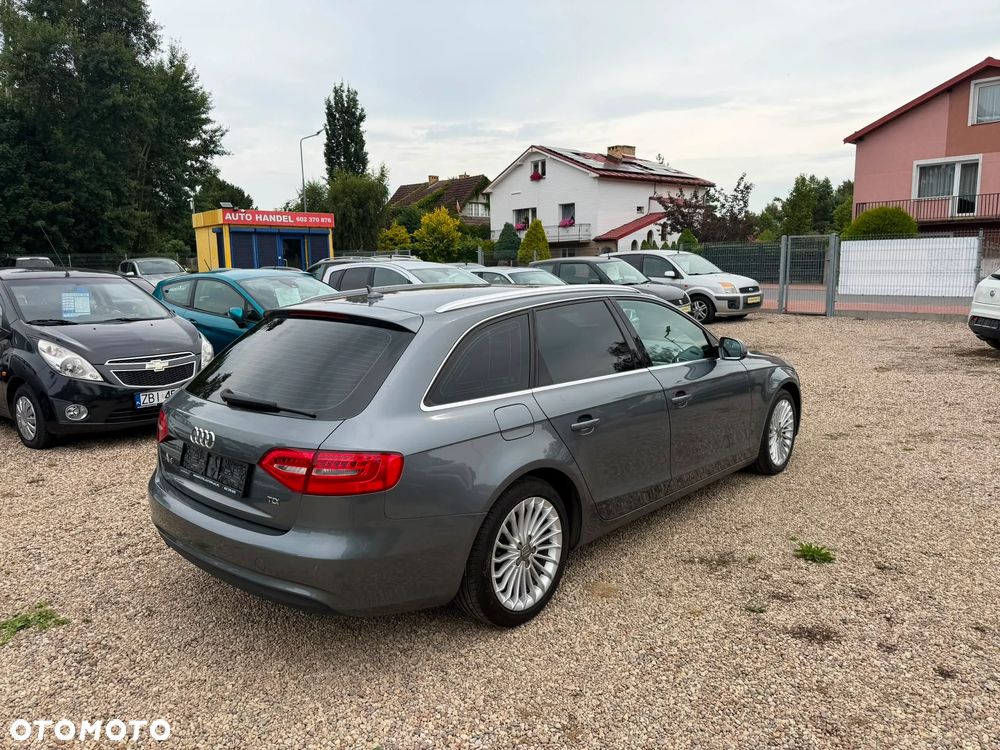 Audi A4 Avant - 7