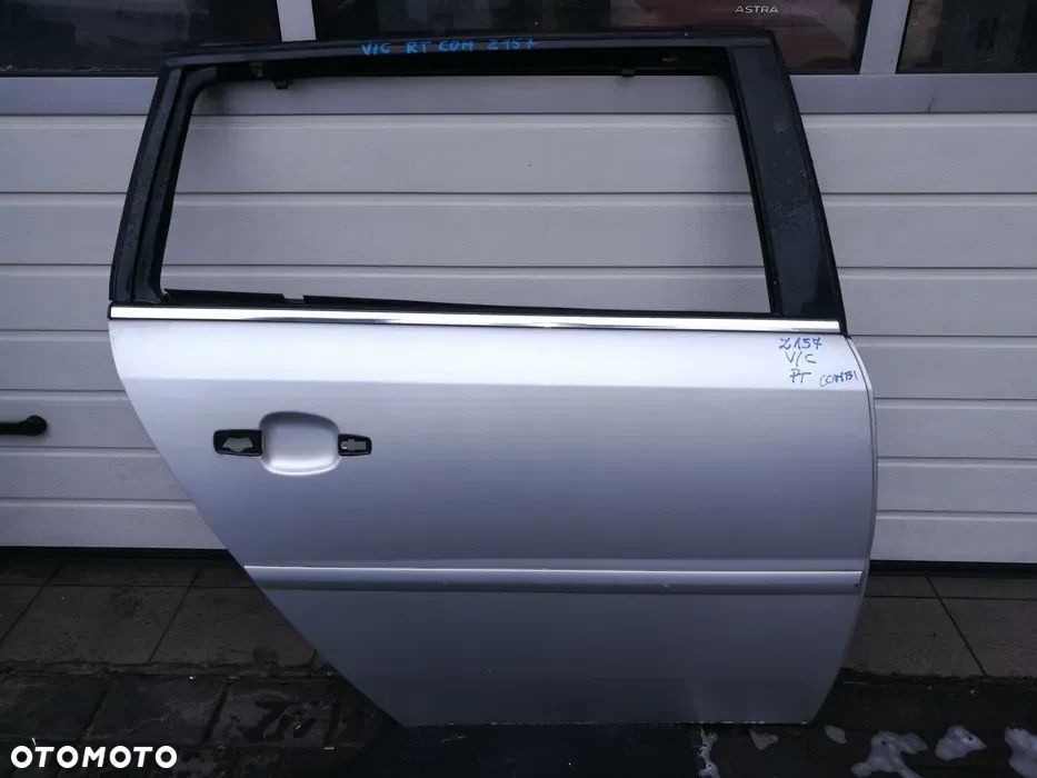 Drzwi Prawy Tył Opel Vectra C Kombi Kod Lakieru Z 157