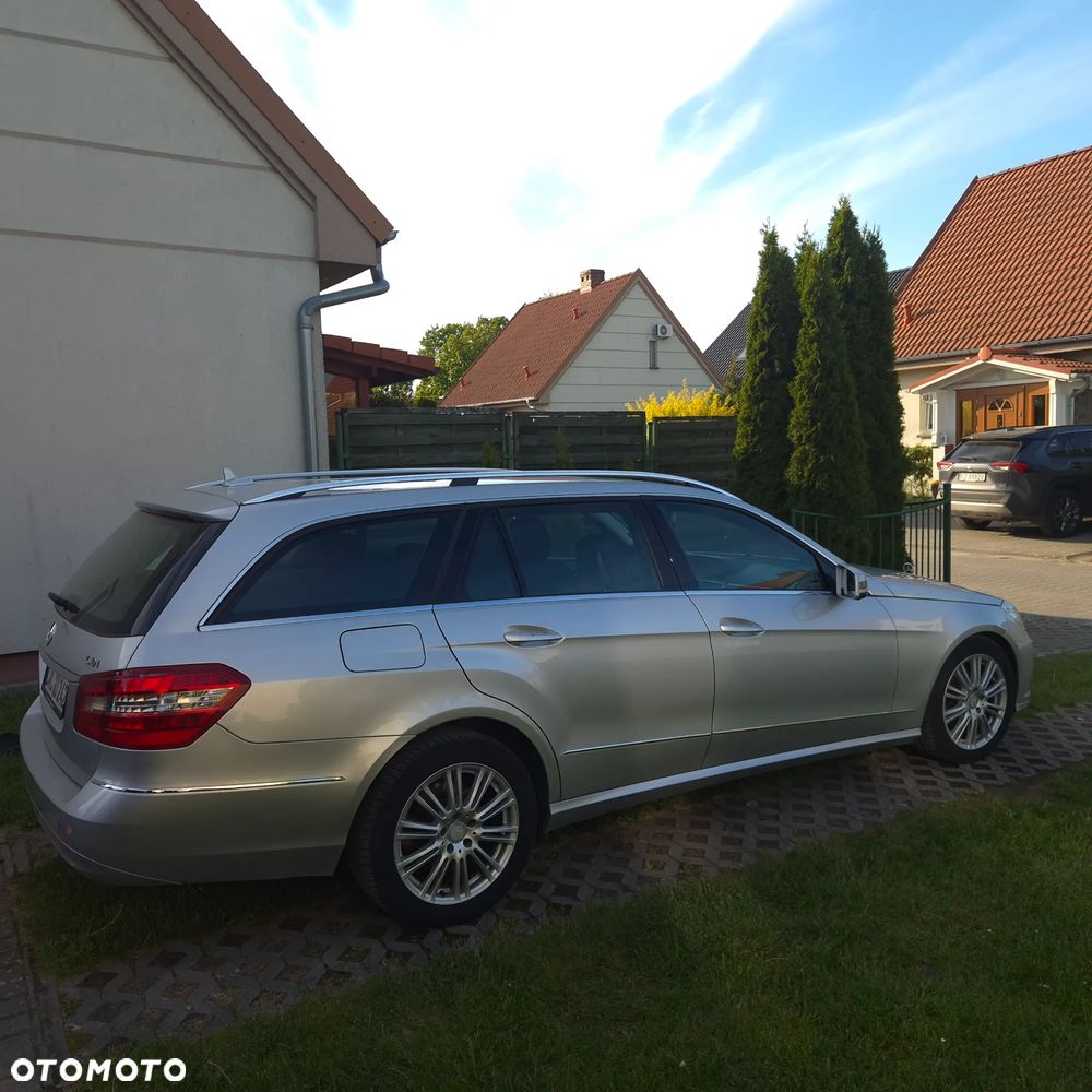 Mercedes-Benz Klasa E 220 CDI 7G-TRONIC Elegance - 6