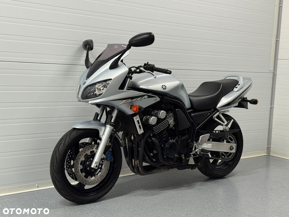 Yamaha FZ6 - 12