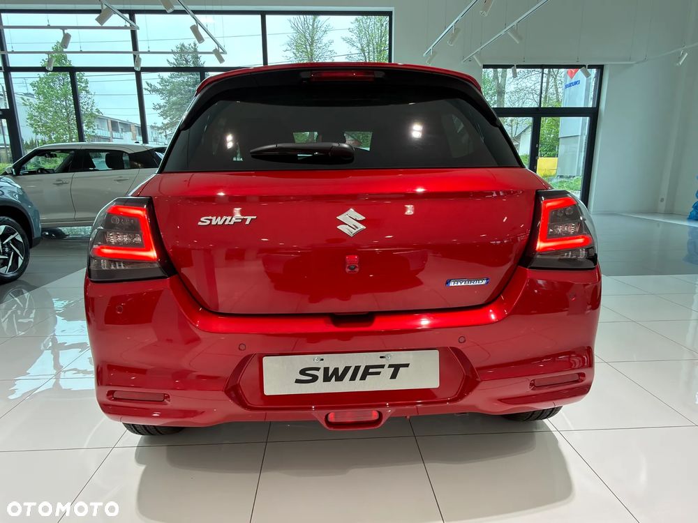 Suzuki Swift 1.2 Dualjet SHVS Premium Plus - 5