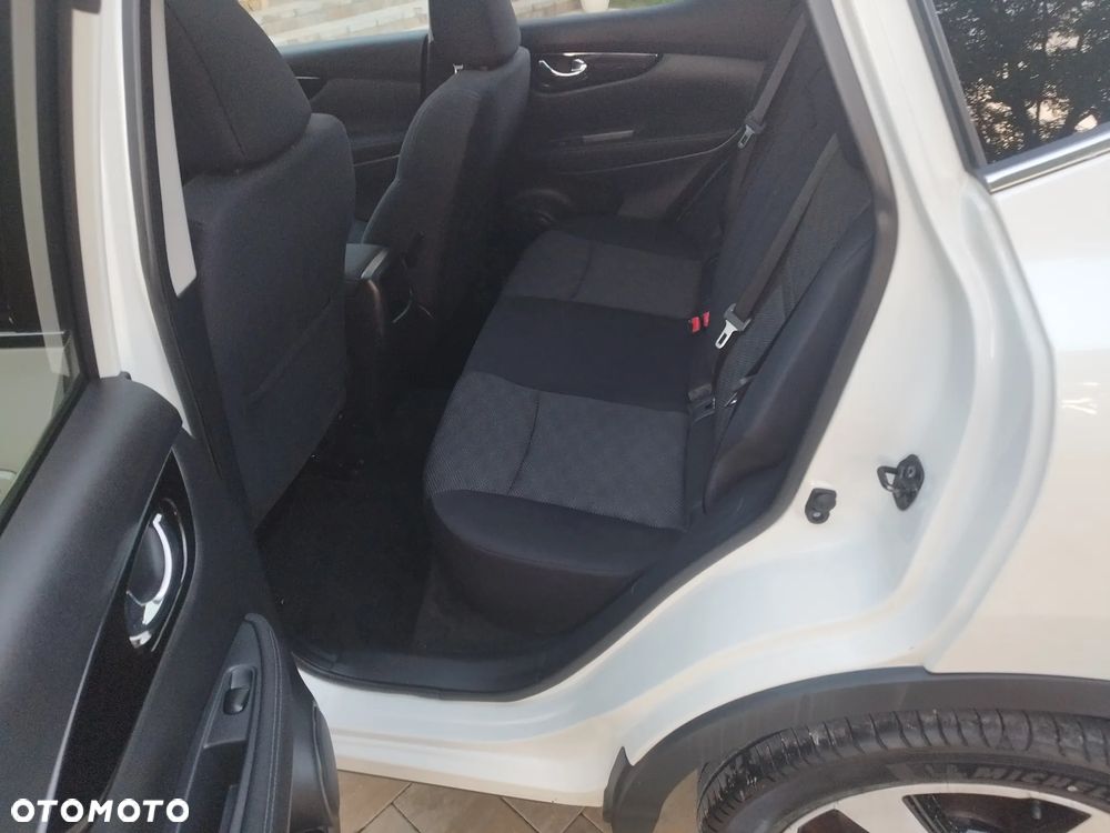 Nissan Qashqai - 22