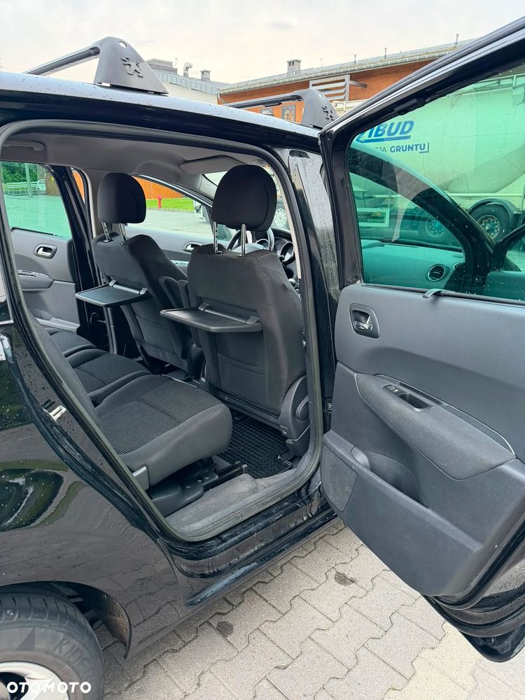Peugeot 5008 1.6 HDi Active 7os - 12
