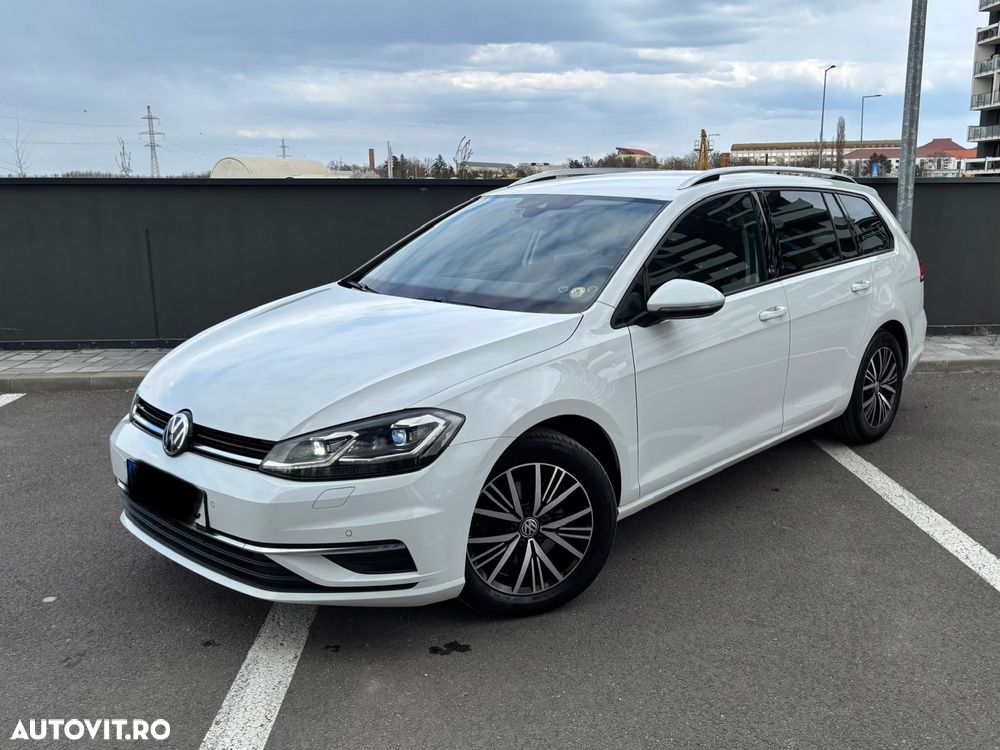 Volkswagen Golf 1.6 TDI DSG Highline - 9