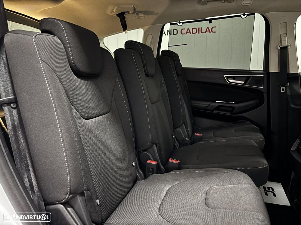 Ford S-Max 2.0 TDCi Titanium - 37