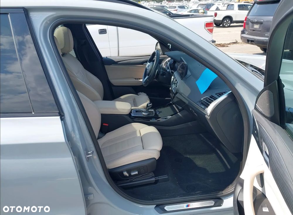 BMW X3 - 10