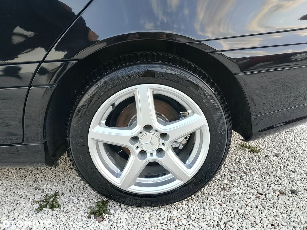 Mercedes-Benz Klasa C 220 T CDI Classic - 19