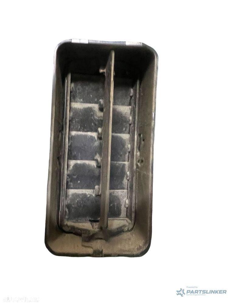 Grila de ventilatie laterala panou de bord dreapta ISUZU TROOPER II UB 1991 - 2000 - 1