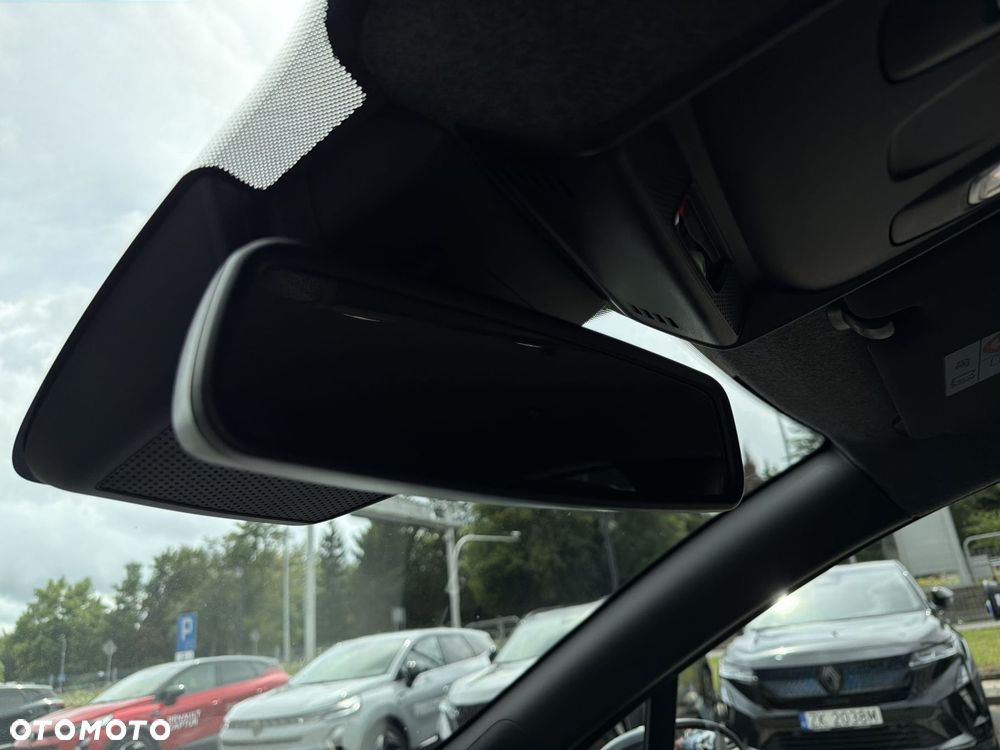 Renault Clio - 26