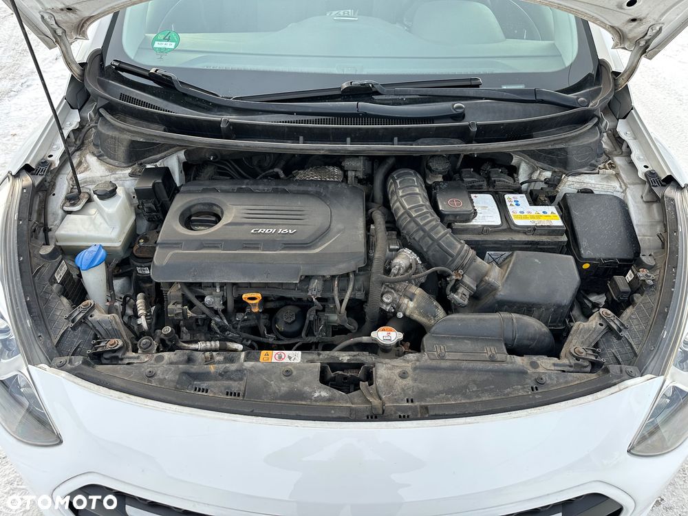 Hyundai i30 1.6 CRDi Premium - 16
