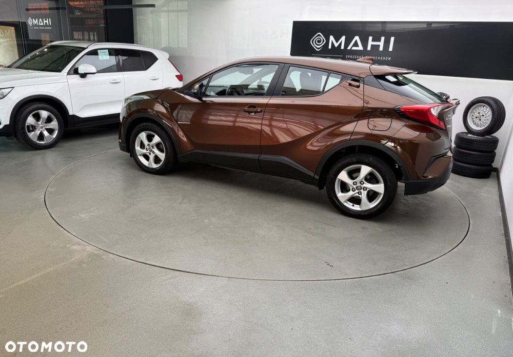 Toyota C-HR 1.2 Turbo - 8