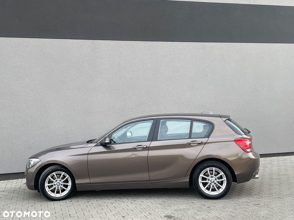 BMW Seria 1 - 25