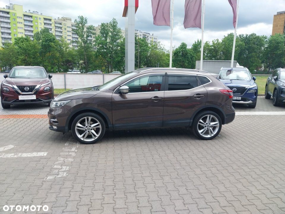 Nissan Qashqai - 2