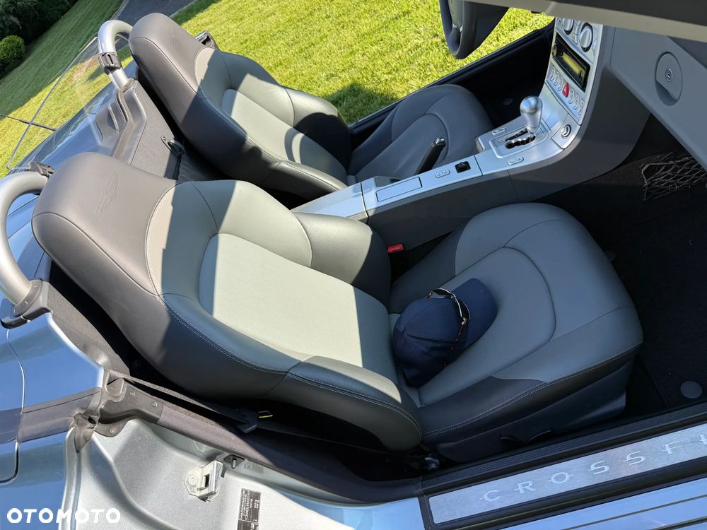 Chrysler Crossfire Standard - 27