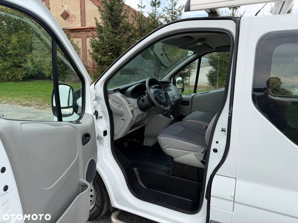 Opel Vivaro * 2.0 / 115KM * L2H1 / Long * Brygadówka / DOKA * 6 Osób * - 24
