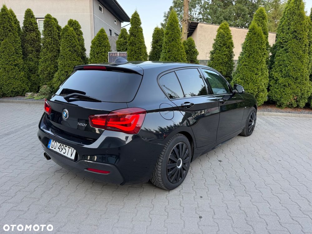 BMW Seria 1 120i M Sport - 15