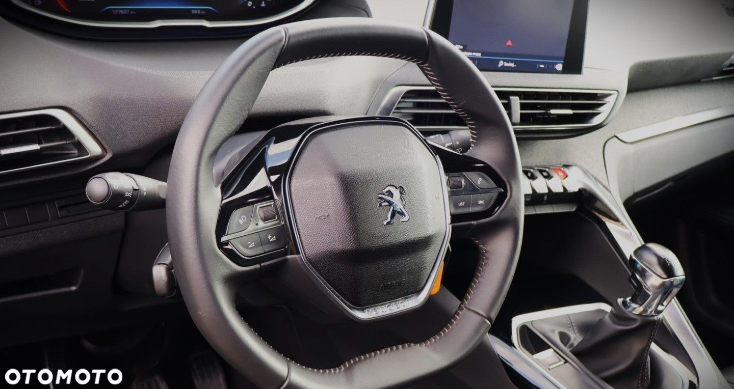 Peugeot 3008 - 11