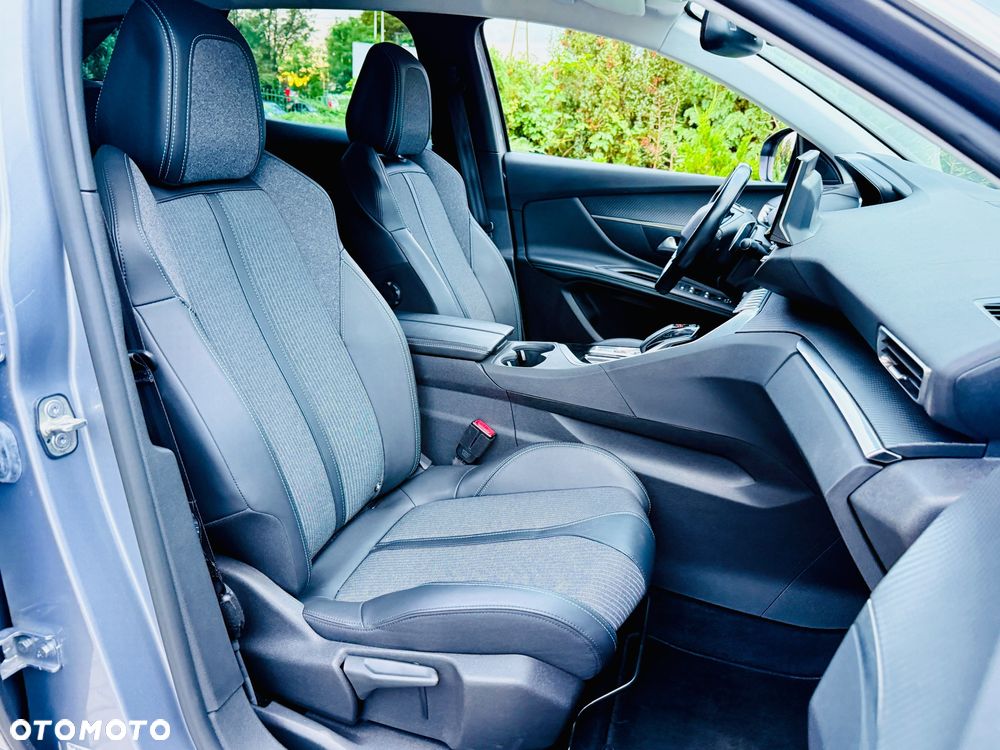 Peugeot 3008 BlueHDi 130 Stop & Start EAT8 Allure Business-Paket - 19