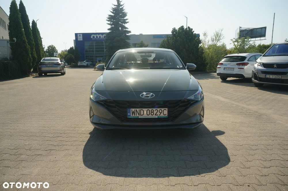 Hyundai Elantra 1.6 Modern - 3