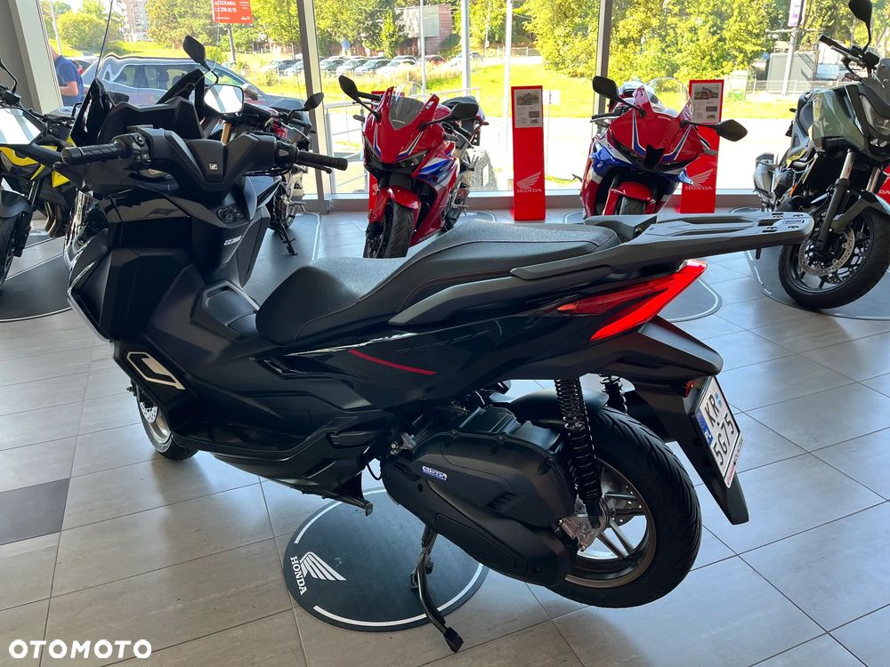 Honda NSS - 5