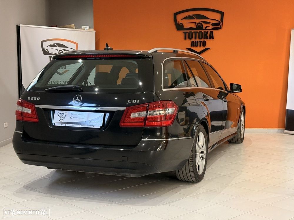 Mercedes-Benz E 250 CDi Avantgarde BlueEfficiency Auto. - 3