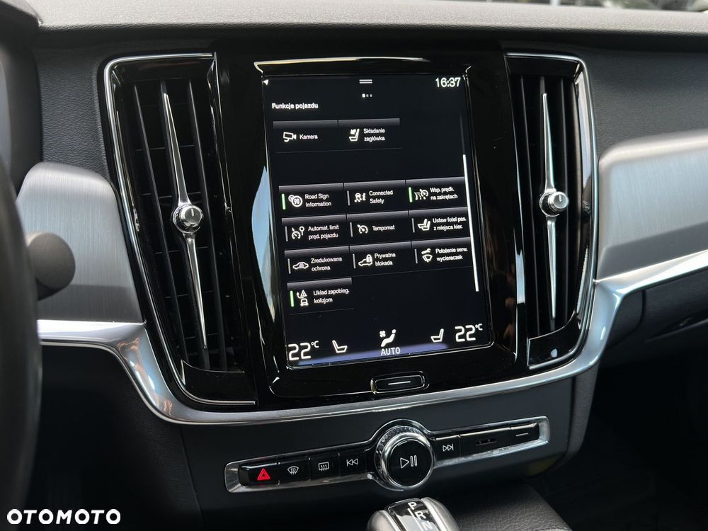 Volvo S90 - 28