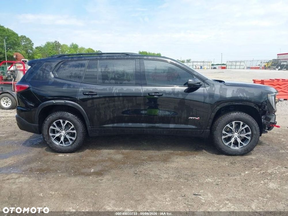 GMC Acadia - 6