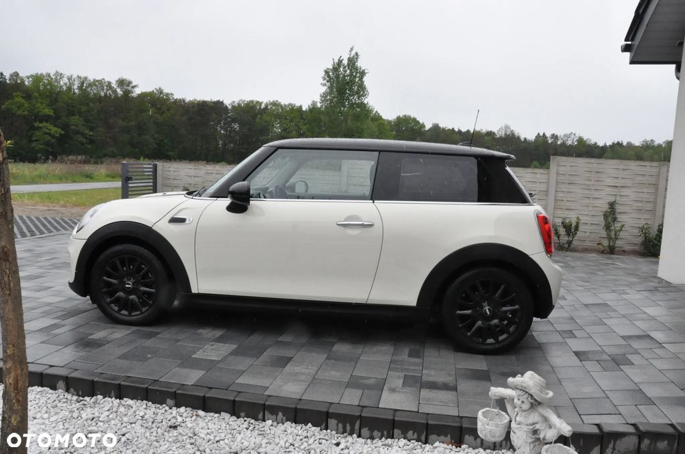 MINI Cooper John Works Trim - 8