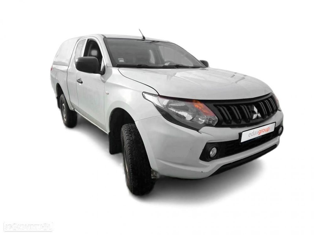 Mitsubishi L200 2.4 DI-D Club Invite 4WD c/IVA - 1